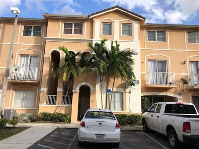 /international/us/7060-nw-177th-street-hialeah-fl-110106457326/