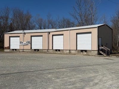 /international/us/1705-doubet-road-farmington-mo-110106702746/