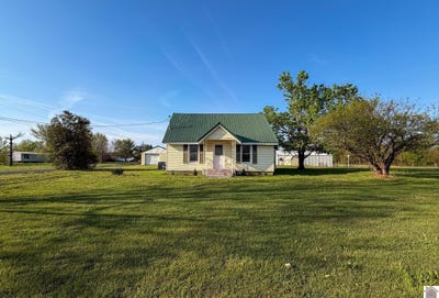 /international/us/12800-woodville-road-kevil-ky-110107166078/