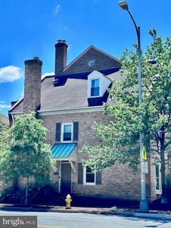 /international/us/4424-washington-blvd-arlington-va-110108096519/