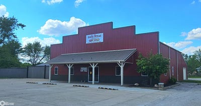 /international/us/100-west-pleasant-w-cincinnati-ia-110099478491/