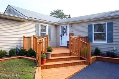 /international/us/18-mills-avenue-port-monmouth-nj-110108077398/