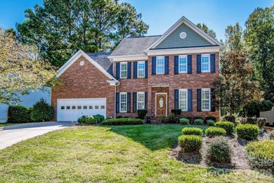 /international/us/16908-hampton-crossing-drive-huntersville-nc-110120105440/