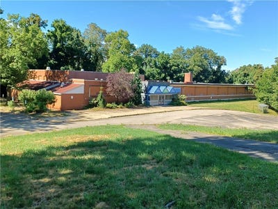 /international/us/200-penn-school-penn-hills-pa-110085960089/?lang=zh-cn