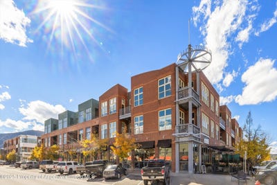 /international/us/231-robinson-street-basalt-co-110104236979/