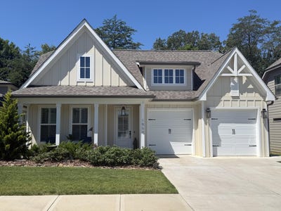 /international/us/1864-emmeline-way-hixson-tn-110108577870/