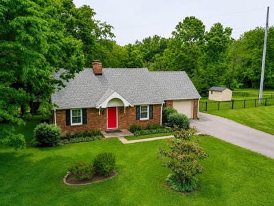 /international/us/135-edgewood-drive-stanford-ky-110108144292/