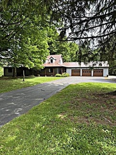 /international/us/3915-pratt-drive-oneida-ny-110109139884/