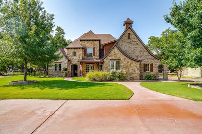 /international/us/6251-paper-shell-way-fort-worth-tx-110101637191/