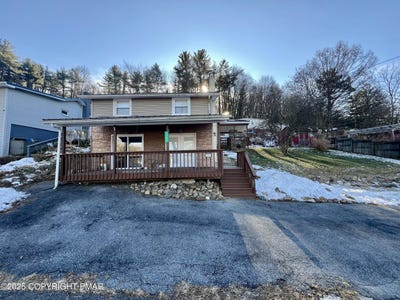 /international/us/3790-redbud-drive-northampton-pa-110104439088/