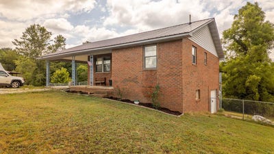 /international/us/570-missouri-avenue-mammoth-spring-ar-110102064094/