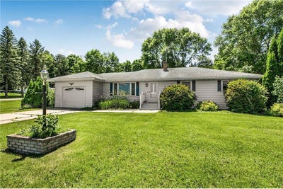 /international/us/23187-grandview-loop-long-prairie-twp-mn-110108813760/
