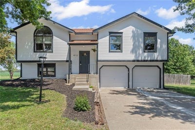 /international/us/4112-se-illinois-avenue-topeka-ks-110101464870/