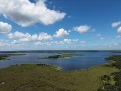 /international/us/23422-ne-154th-place-road-salt-springs-fl-110100916684/?lang=es