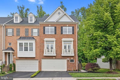 /international/us/12654-heron-ridge-drive-fairfax-va-110108013531/