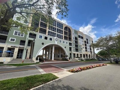 /international/us/225-w-seminole-boulevard-sanford-fl-110106351425/