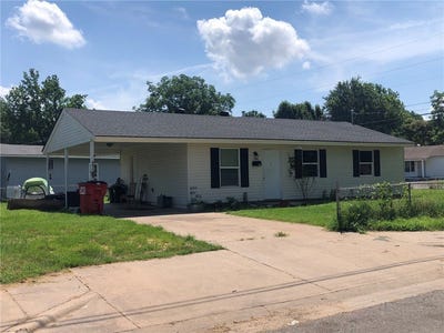 /international/us/915-s-5th-dardanelle-ar-110104998833/