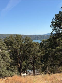 /international/us/12657-mountain-view-drive-clearlake-oaks-ca-110108337404/