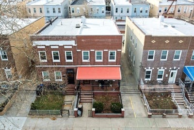 /international/us/2130-36th-street-astoria-ny-110107612623/