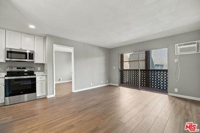 /international/us/5840-benner-st-los-angeles-ca-110110318050/