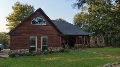 /international/us/301-story-creek-de-queen-ar-110102575958/