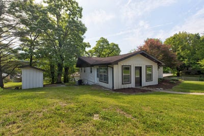 /international/us/609-crestview-lane-morehead-ky-110106563295/