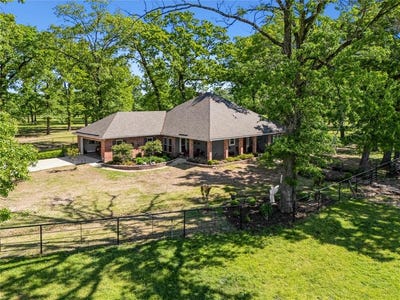 /international/us/6670-a-n-lakeshore-drive-shreveport-la-110102759362/