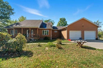 /international/us/5327-vincent-ave-ne-westbranch-ia-110107031794/