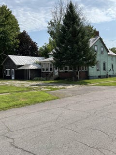 /international/us/2103-ford-street-ogdensburg-ny-110110095829/