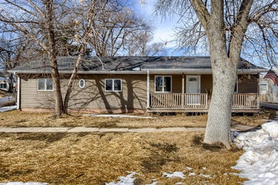 /international/us/206-s-noyes-street-street-mondamin-ia-110100588629/