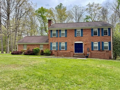 /international/us/20-hummingbird-lane-beckley-wv-110107895391/
