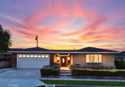 /international/us/11833-grayling-whittier-ca-110106766506/