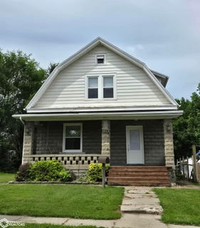 /international/us/1613-lincoln-street-burlington-ia-110100974795/?lang=en