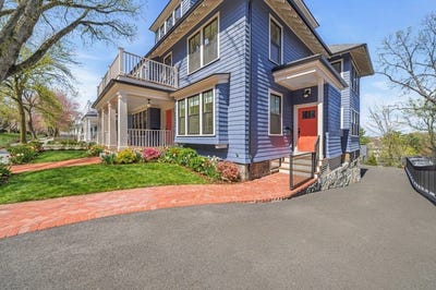 /international/us/197-winchester-street-brookline-ma-110106853212/