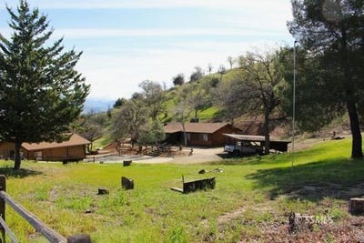 /international/us/1201-old-state-rd-wofford-heights-ca-110096896039/