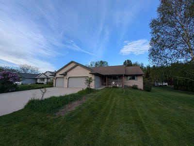 /international/us/n6475-rangeline-road-sheboygan-wi-110107079337/