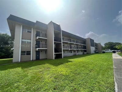 /international/us/7820-colony-cir-s-tamarac-fl-110107058118/