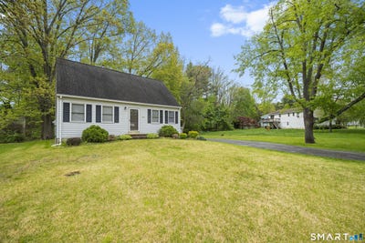 /international/us/209-pine-ln-extension-windsor-ct-110107938626/