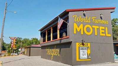 /international/us/10070-albert-pike-road-royal-ar-110107688392/