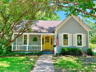 /international/us/725-bolivar-street-denton-tx-110108021392/