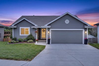 /international/us/105-maplewood-circle-glenwood-ia-110109167364/