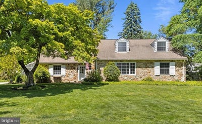 /international/us/103-browning-lane-bryn-mawr-pa-110108332853/