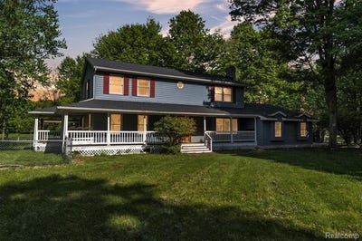 /international/us/1345-ives-road-vevay-twp-mi-110108414831/
