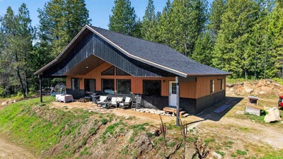 /international/us/169-royal-ln-newport-wa-110119459310/