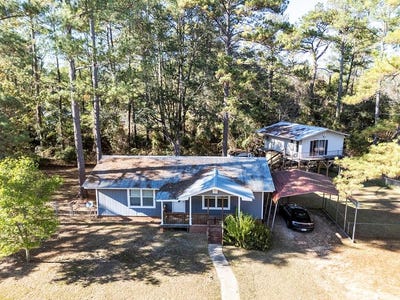 /international/us/2430-beachview-drive-albany-ga-110120465640/