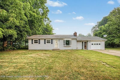 /international/us/460-king-street-eaton-rapids-mi-110109472589/