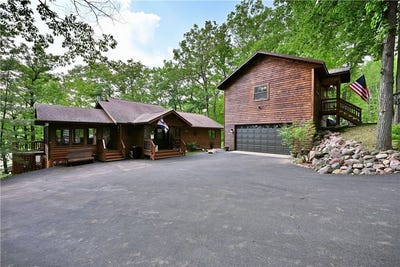 /international/us/1147n-hillside-lane-birchwood-wi-110100021054/