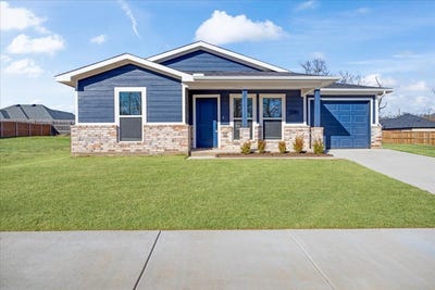 /international/us/2385-miller-street-denison-tx-110104878422/