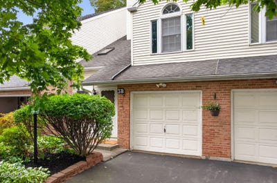 /international/us/3b-tupelo-drive-clifton-park-ny-110110083163/