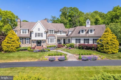 /international/us/1901-parkerhill-lane-chester-springs-pa-110099206235/